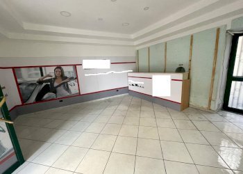 Foto 2 - Locale Commerciale Pompei - foto 2