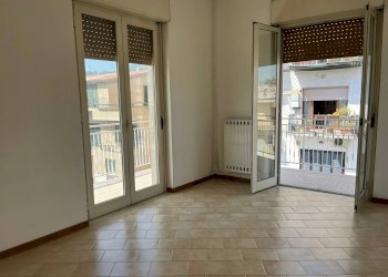 Foto 1 - Quadrilocale via roma
 
18, Ottaviano - foto 1