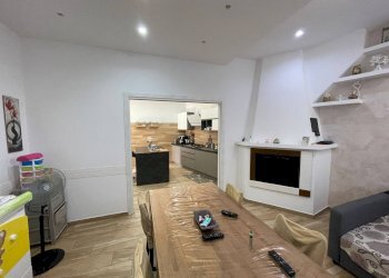 Foto 5 - Casa semi indipendente via Trecase
 
18, Ottaviano - foto 5