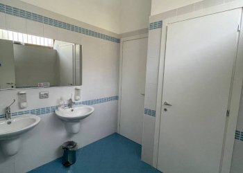 Foto 4 - Capannone Via Zabatta
 
10, Ottaviano - foto 4