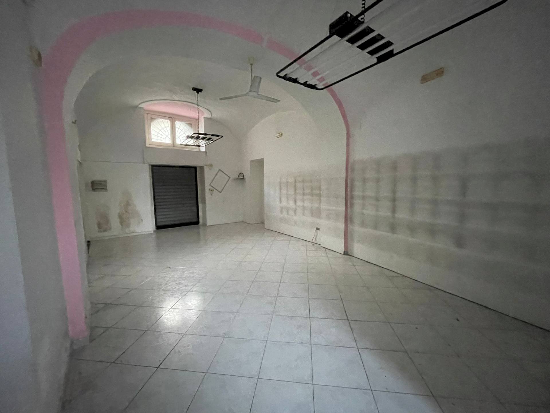 Foto 3 - Locale Commerciale Via Roma
 
80, Ottaviano - foto 3