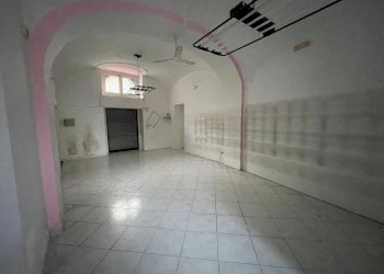 Foto 3 - Locale Commerciale Via Roma
 
80, Ottaviano - foto 3