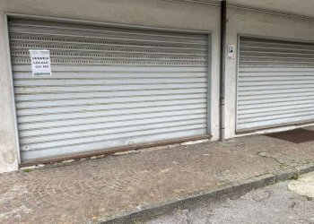 Foto 5 - Locale Commerciale via Sarno
 
18, Ottaviano - foto 5