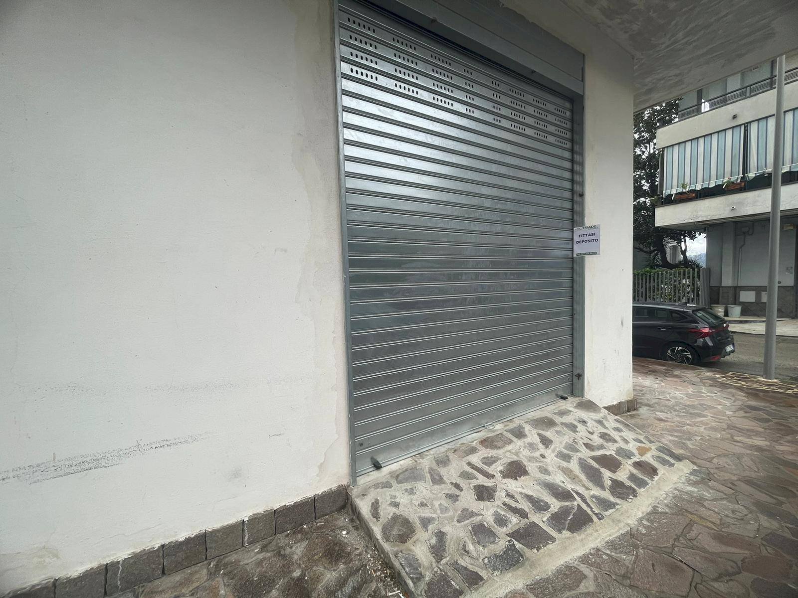 Foto 3 - Magazzino viale Plinio
 
10, San Giuseppe Vesuviano - foto 3