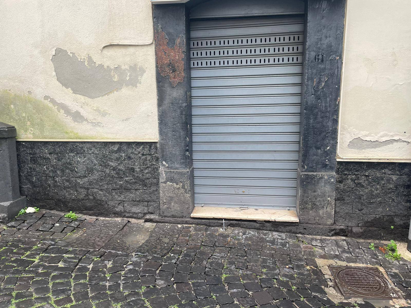 Foto 1 - Locale Commerciale via S. Giovanni
 
10, Ottaviano - foto 1