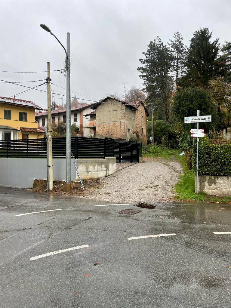 Foto 1 - Rustico VIA ALEARDI
 
4, Tradate - foto 1