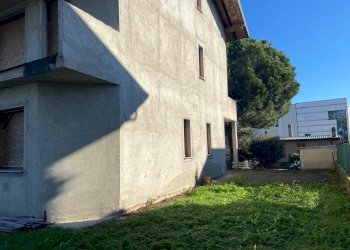 Foto 9 - Villa VIA GIACOMO BRODOLINI
 
37, Saronno - foto 9