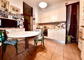 Foto 10 - Quadrilocale VIA GIACOMO LEOPARDI
 
18, Saronno - foto 10