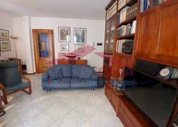 Foto 1 - Trilocale VIA MONTE ROSA
 
25, Ceriano Laghetto - foto 1