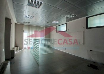Foto 17 - Office CORSO ITALIA
 
54, Busto Arsizio - photo 17