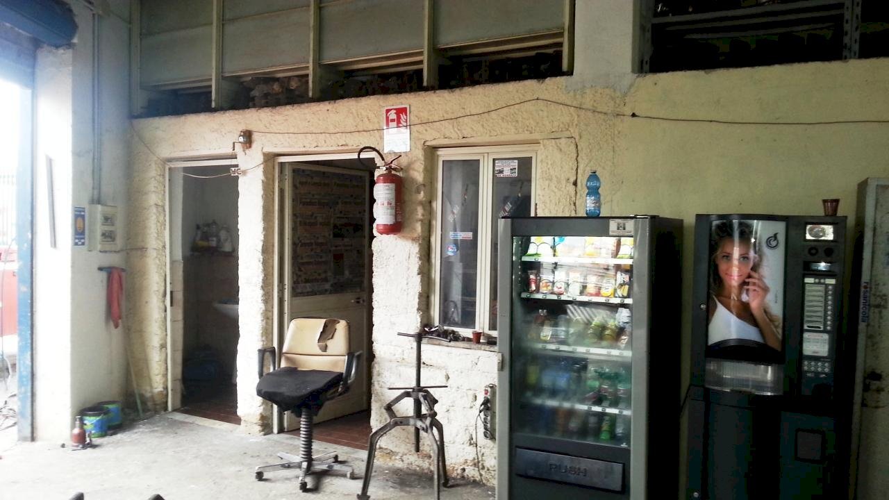 Foto 3 - Capannone via santa maria a cubito, Giugliano in Campania - foto 3