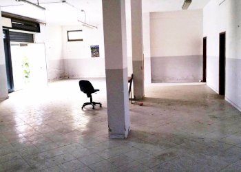 Foto 2 - Shed traversa di via g. di vittorio, Qualiano - photo 2