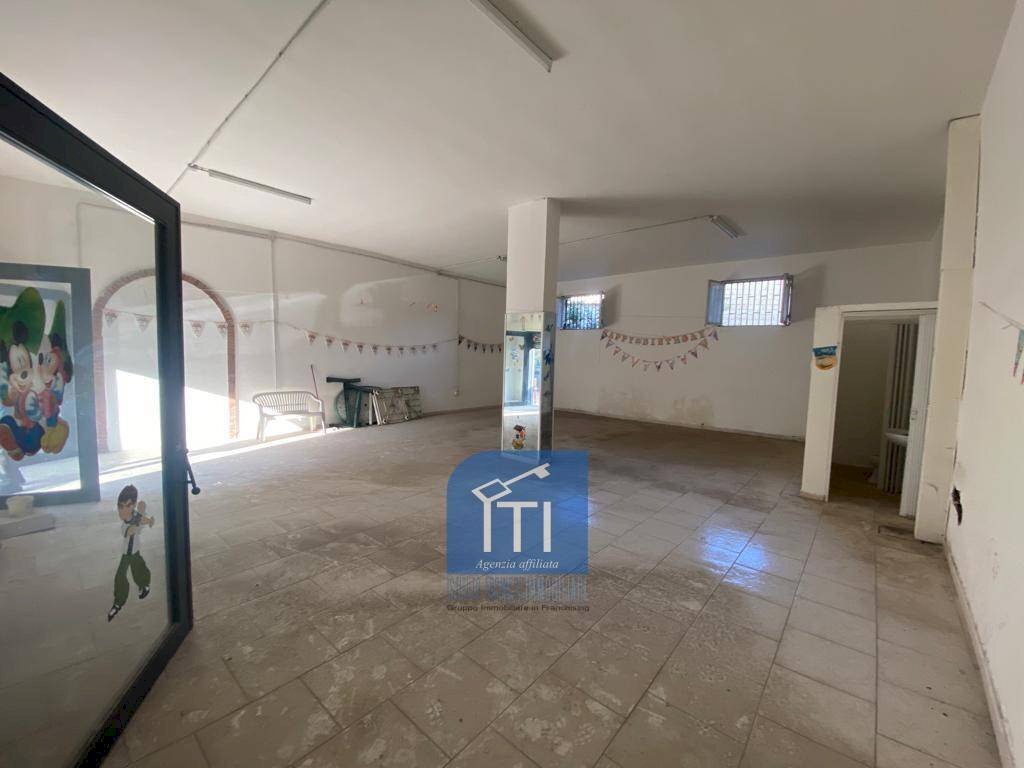 Foto 2 - Warehouse corso campano, Qualiano - photo 2