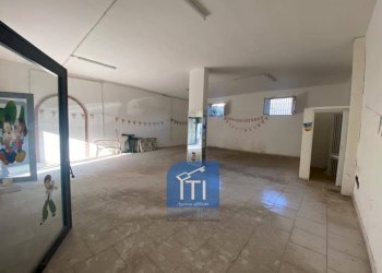 Foto 2 - Warehouse corso campano, Qualiano - photo 2