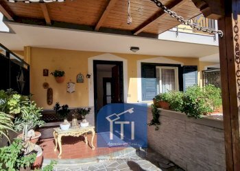Foto 3 - Villa a Schiera Via Innamorati Traversa Genovesi, Giugliano in Campania - foto 3
