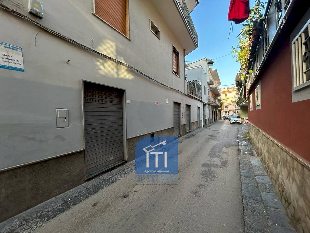 Foto 3 - Shop Via Colonnello D. Morgera, Qualiano - photo 3