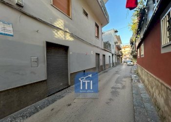 Foto 3 - Negozio Via Colonnello D. Morgera, Qualiano - foto 3