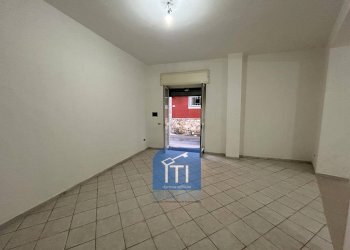 Foto 5 - Negozio Via Colonnello D. Morgera, Qualiano - foto 5