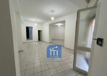 Foto 8 - Negozio Via Colonnello D. Morgera, Qualiano - foto 8