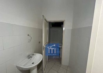 Foto 9 - Negozio Via Colonnello D. Morgera, Qualiano - foto 9