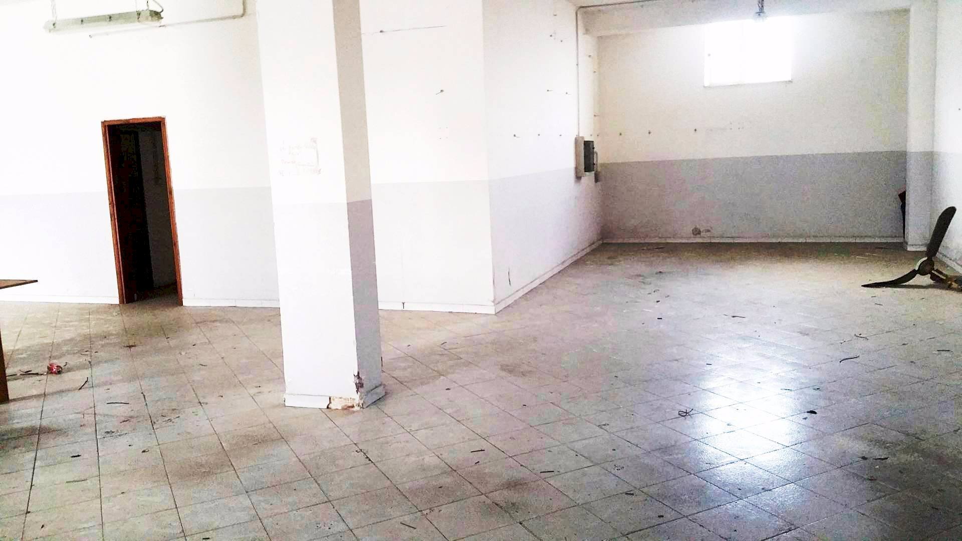 Foto 1 - Capannone via guglielmo pepe, Mugnano di Napoli - foto 1