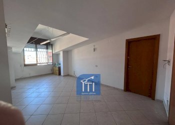 Foto 4 - Office Via Rosselli, Qualiano - photo 4