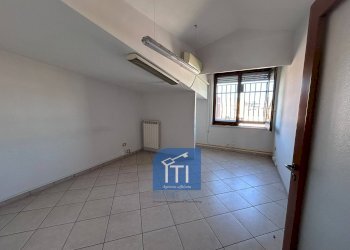 Foto 18 - Office Via Rosselli, Qualiano - photo 18