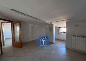 Foto 24 - Office Via Rosselli, Qualiano - photo 24