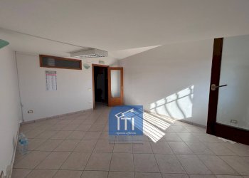 Foto 30 - Office Via Rosselli, Qualiano - photo 30