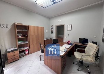 Foto 12 - Office Traversa di Via Rosselli, Qualiano - photo 12