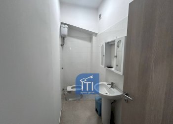 Foto 15 - Office Traversa di Via Rosselli, Qualiano - photo 15