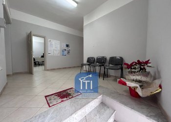 Foto 1 - Negozio Trav. Via Rosselli, Qualiano - foto 1