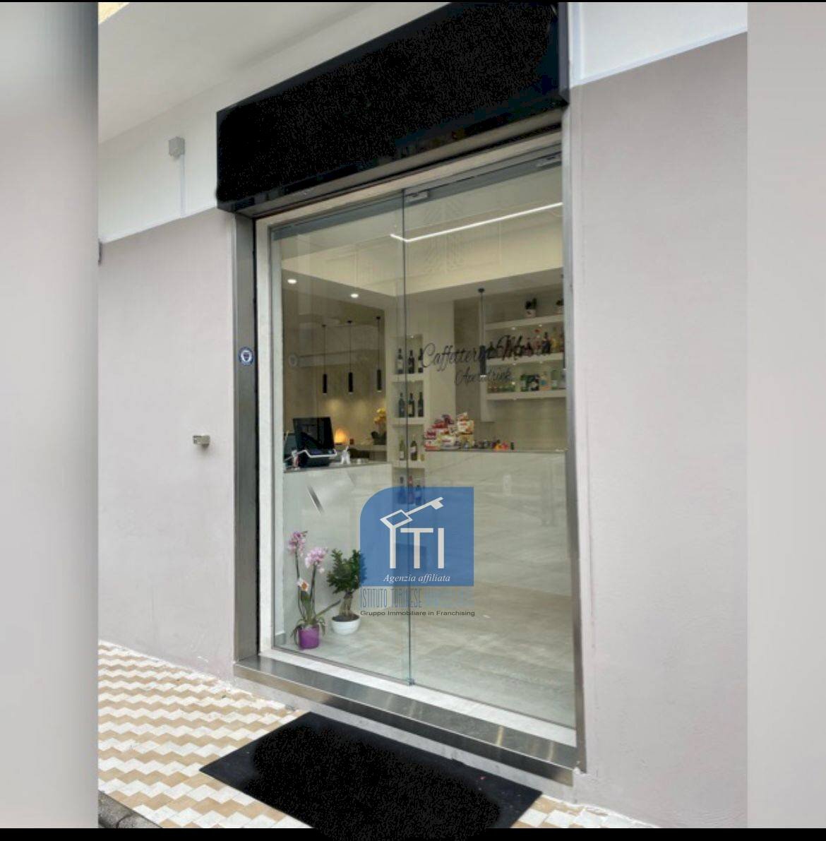 Foto 1 - Negozio Via Giuseppe Di Vittorio, Qualiano - foto 1