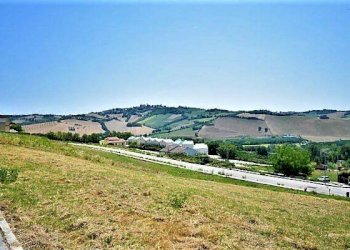 Foto 2 - Building land Montegranaro - photo 2