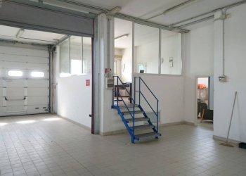 Foto 1 - Locale Commerciale Lapedona - foto 1