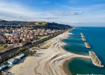 Foto 2 - Locale Commerciale Altidona - foto 2