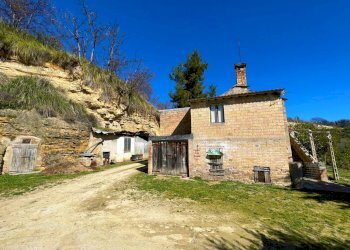 Foto 3 - Casa indipendente Via Trieste
 
snc, Montefiore dell'Aso - foto 3