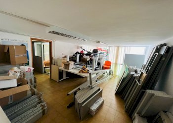 Foto 2 - Locale Commerciale Viale dei Pini, Porto San Giorgio - foto 2