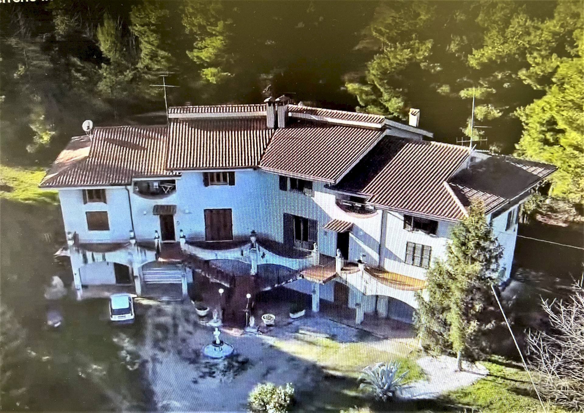 Foto 2 - Independent house via Contrada Camara di Torre
14, Fermo - photo 2