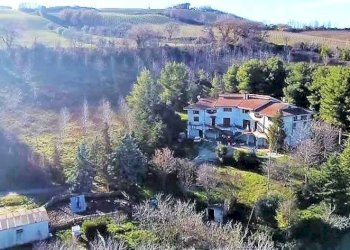 Foto 1 - Casa indipendente via Contrada Camara di Torre
 
14, Fermo - foto 1