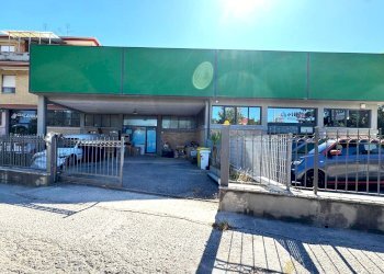 Foto 1 - Locale Commerciale Via Galileo Galilei
 
snc, Porto San Giorgio - foto 1