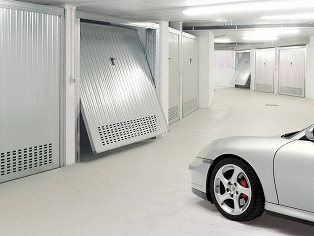 Foto 1 - Box Via Repubblica
 
snc, Porto San Giorgio - photo 1