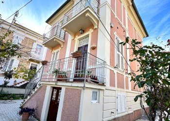 Foto 3 - Villa Via Lungomare Gramsci
 
snc, Porto San Giorgio - foto 3