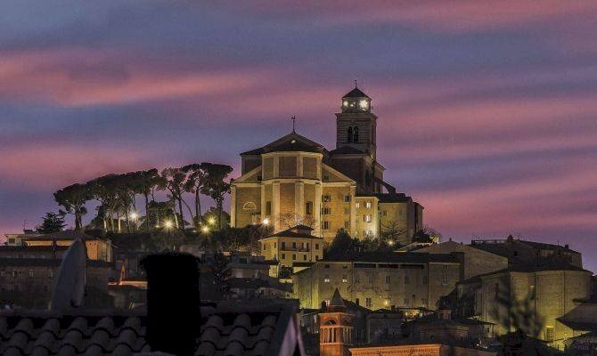 Foto 2 - Locale Commerciale Via Ragazzi del 99
 
snc, Fermo - foto 2