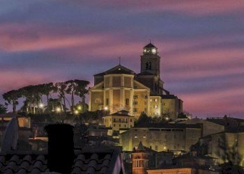 Foto 2 - Locale Commerciale Via Ragazzi del 99
 
snc, Fermo - foto 2