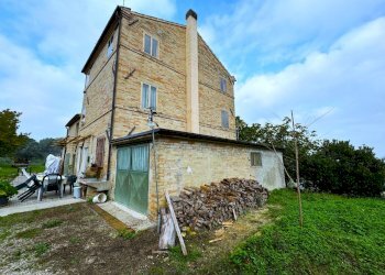 Foto 1 - Rustico Via San Pietro Martire
 
snc, Montottone - foto 1