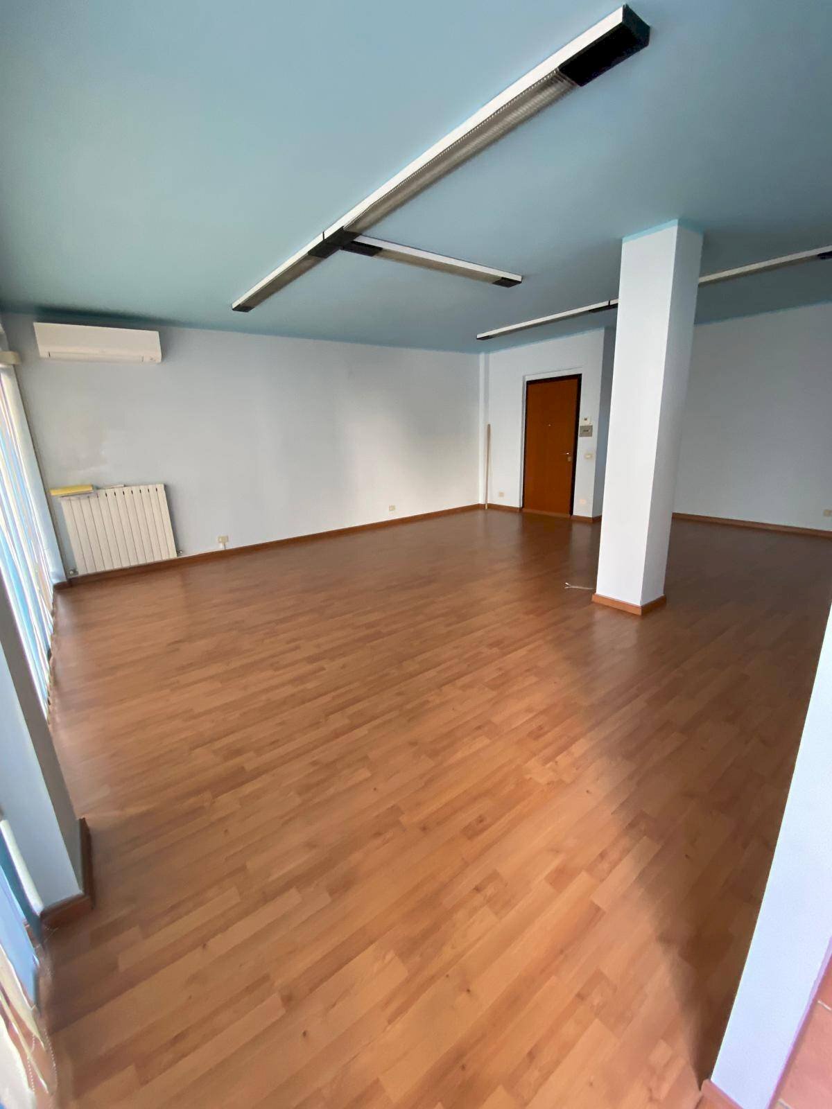 Foto 1 - Locale Commerciale Via Alberto Mario
 
snc, Fermo - foto 1