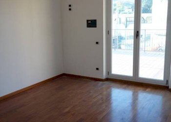 Foto 7 - Locale Commerciale via Egidi
 
snc, Porto San Giorgio - foto 7