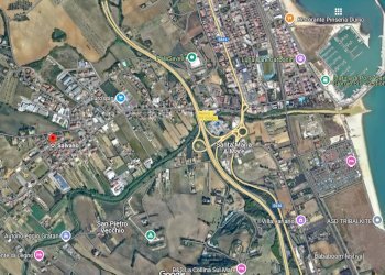 Foto 10 - Locale Commerciale via Egidi
 
snc, Porto San Giorgio - foto 10