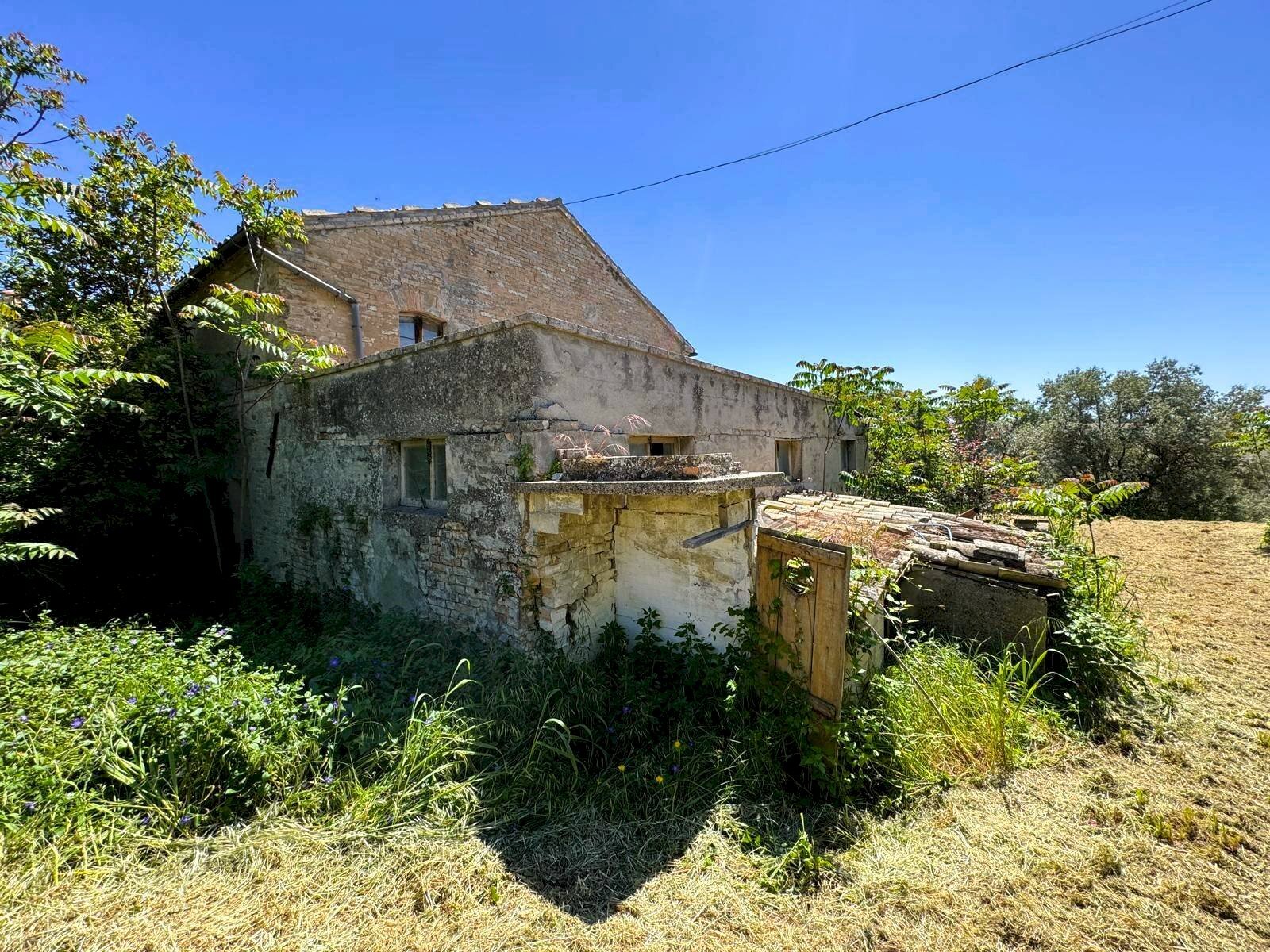 Foto 3 - Rustico Via Valle Oscura
 
5, Porto San Giorgio - foto 3